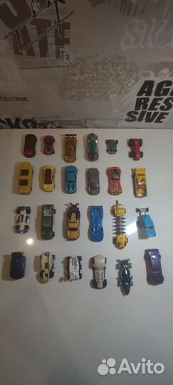 Hot wheels машинки