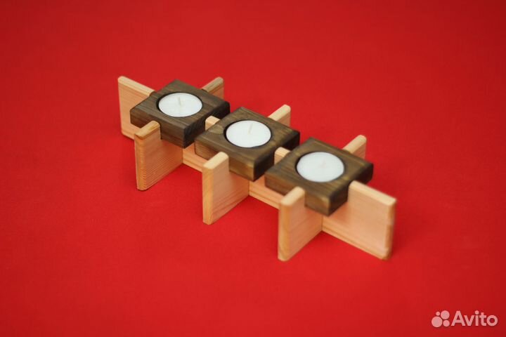 Подсвечник из дерева на три свечи