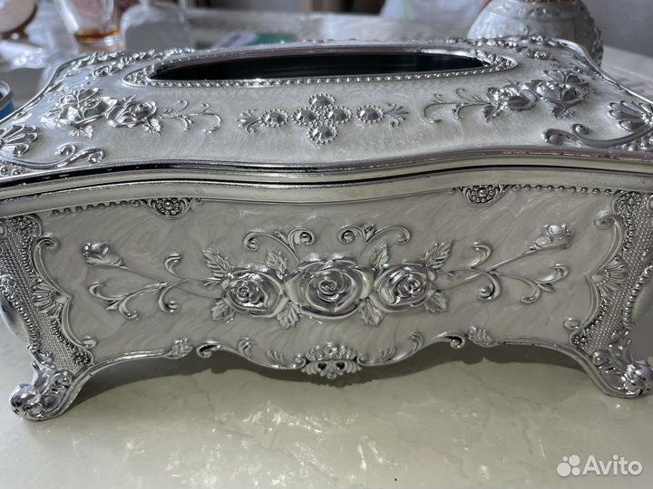 Коробка для салфеток и зубачситок