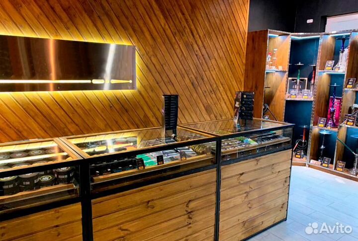 Торговые стеллажи, витрины в стиле лофт на заказ