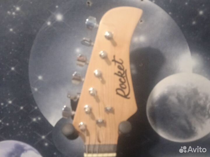 Электрогитара 6 струн Rocket