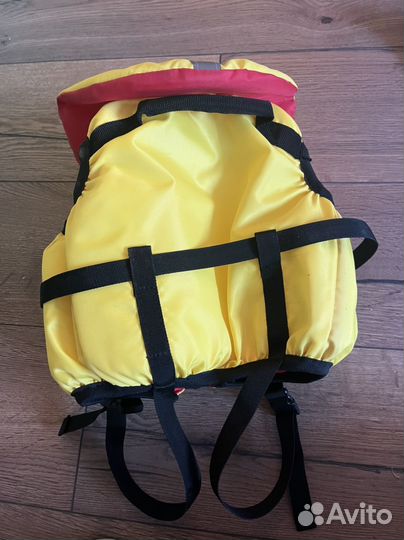 Спасательный жилет для детей