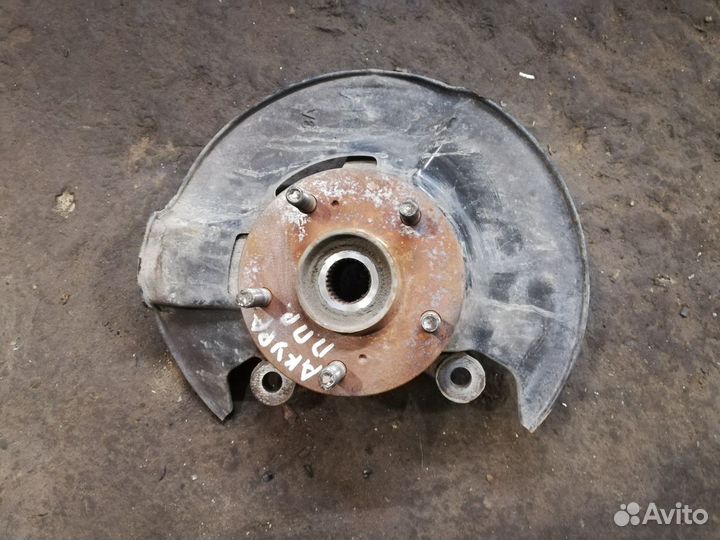 Кулак передний правый Acura MDX YD1 2001-2002 г