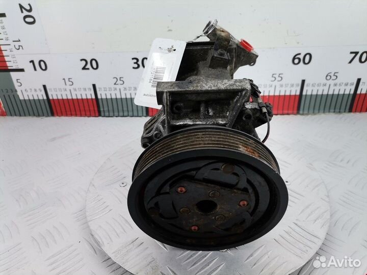 Компрессор кондиционера для Nissan Juke 926003VD0A