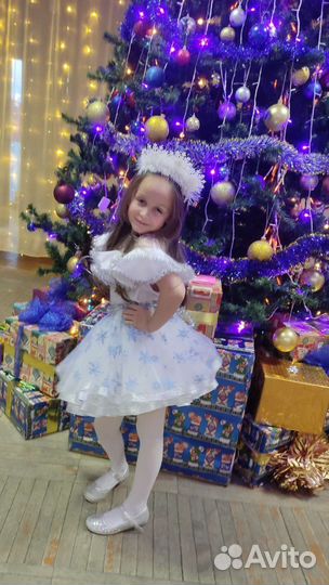 Новогодний костюм снежинки 128