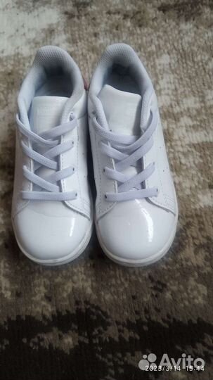 Кроссовки adidas