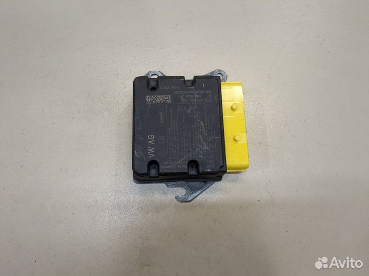 Блок управления airbag Volkswagen Tiguan, 2018