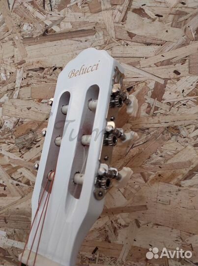 Классическая гитара