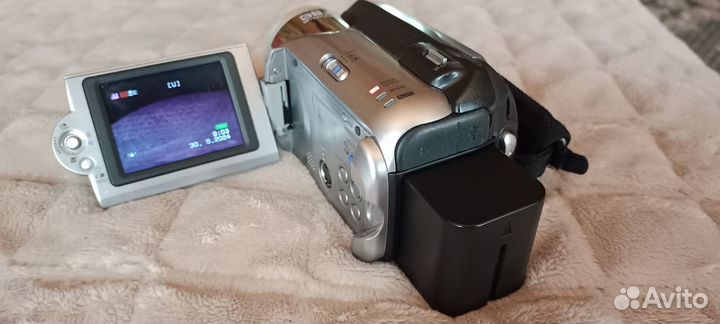 Видеокамера JVC everio