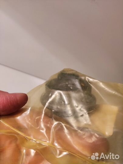 Сайлентблоки передних продольных тяг KIA Rio I 00