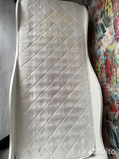 Детская кровать машинка с матрасом