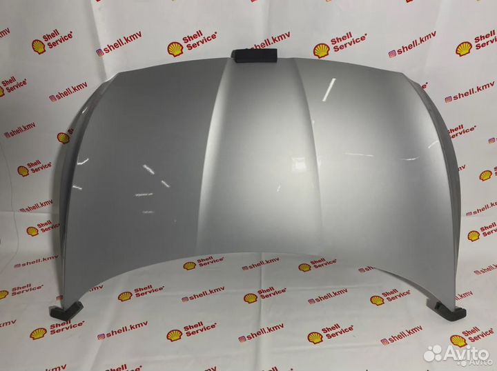 Капот на Hyundai Solaris