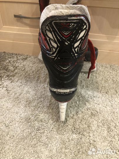 Хоккейные коньки бауэр