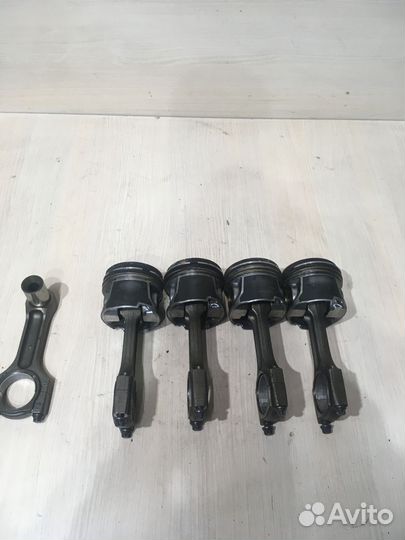 Поршень с шатуном для BMW X5 E70 m57tue2