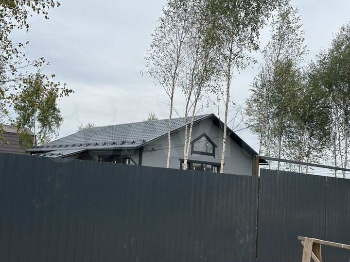 Дом 100 м² на участке 6 сот.