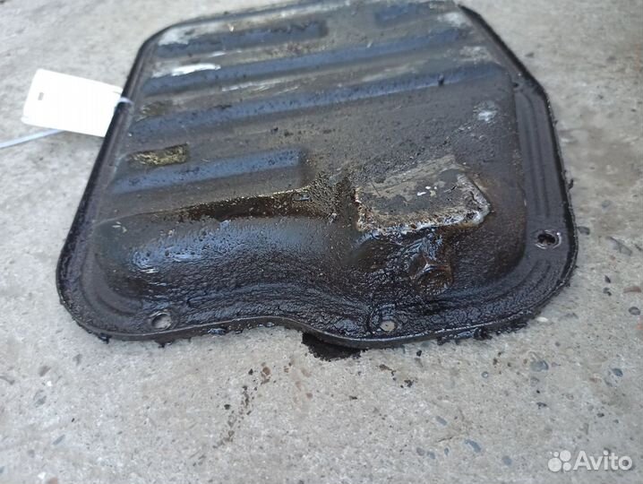 Поддон железный двигатель QR20DE