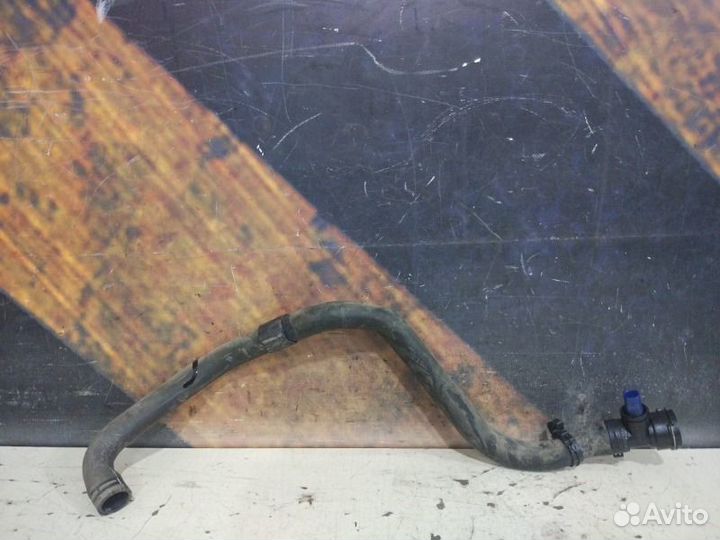 Шланг радиатора Volkswagen Passat Variant B5 AZX