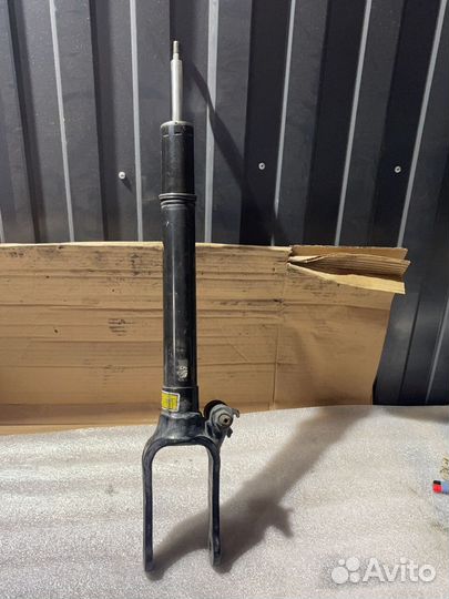 Пневмостойка передняя без ADS Mercedes GL X164