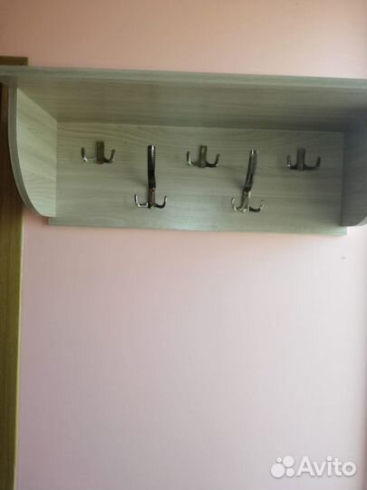 Вешалка и обувница