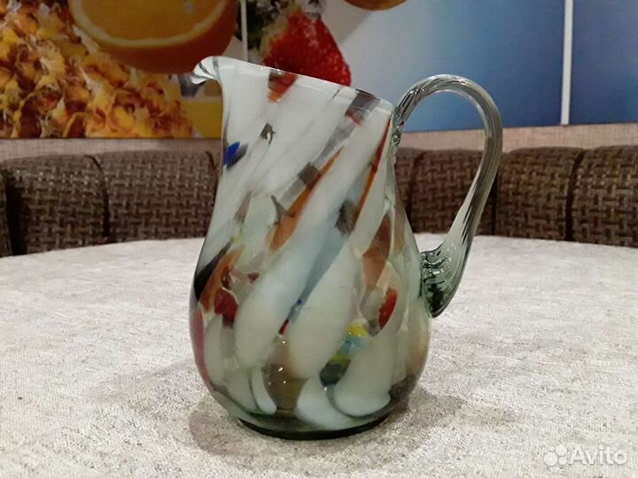 Конфетница с ручкой цветное стекло