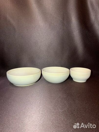 Чаши, супницы, солнки, сахарницы