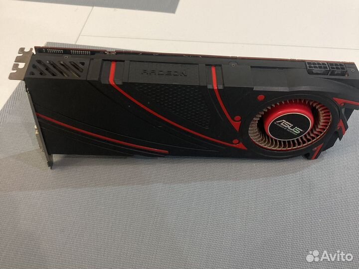 Видеокарта AMD radeon R9 290