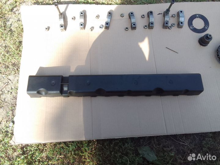 Крышка впускного распредвала Bmw 5 E39 M52 B28