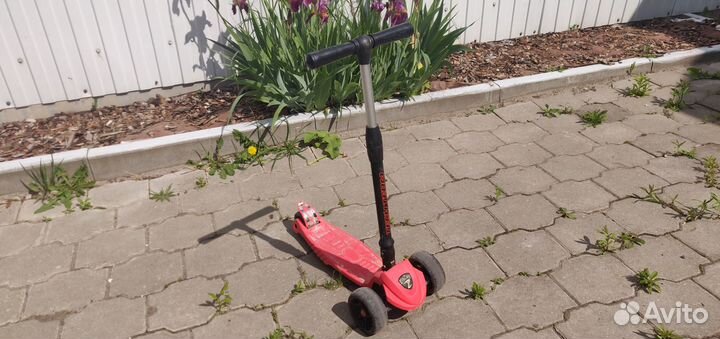 Продам детский самокат