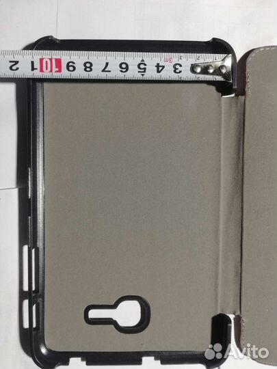 Чехолы для планшета