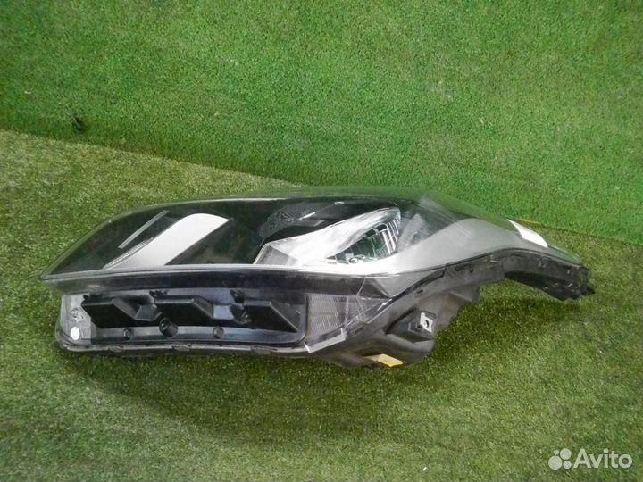 Фара левая Kia Rio