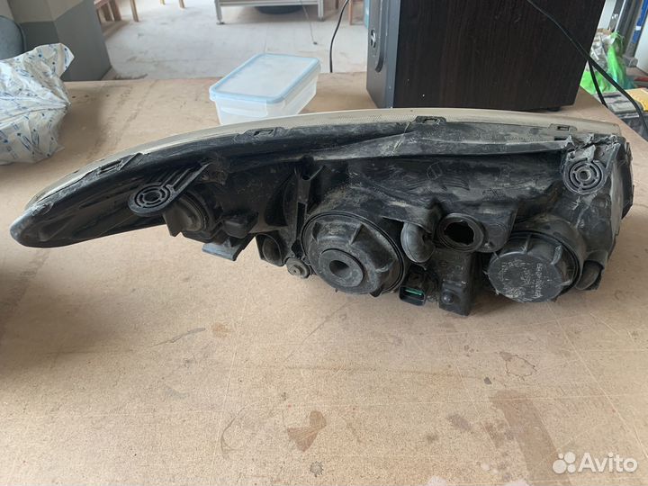 Фары бу hyundai elantra 2007