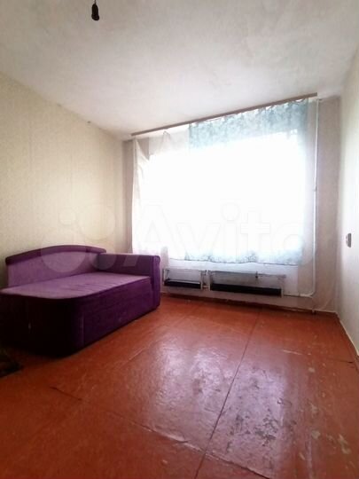 Комната 10,7 м² в 1-к., 3/9 эт.