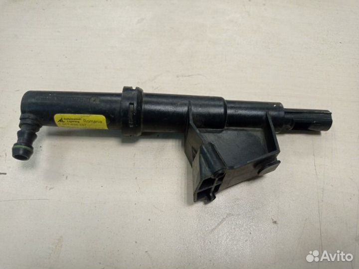 Форсунка омывателя фары передняя левая Volvo Xc90