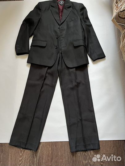 Костюм пиджак и брюки на мальчика
