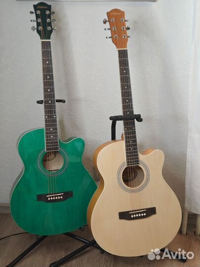 Акустическая гитара