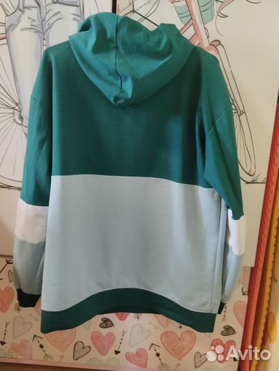 Спортивный костюм женский