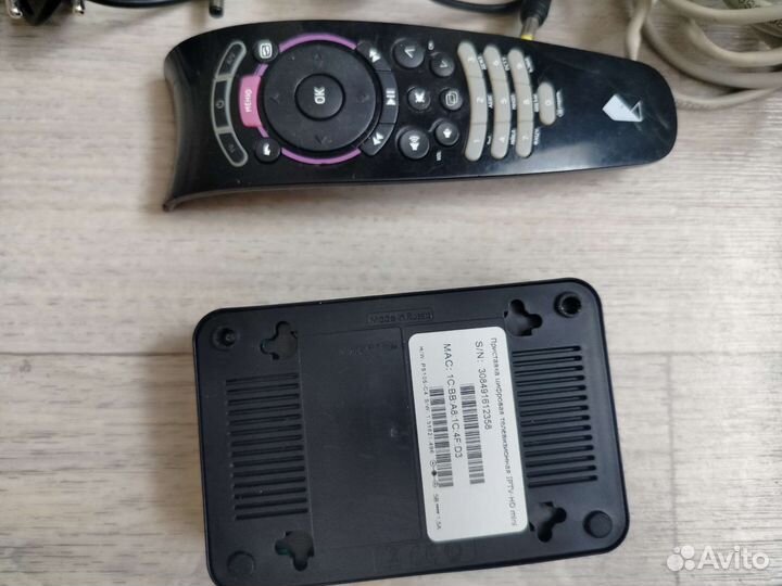 TV приставка и роутер