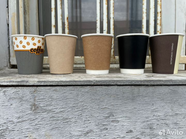 Бумажные стаканы