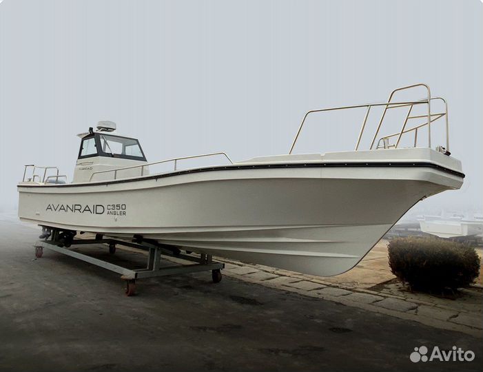 Катер Avanraid C350 Angler