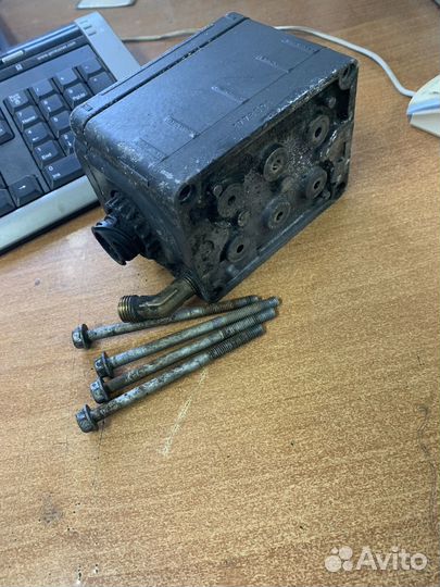 Блок клапанов scania 1778521