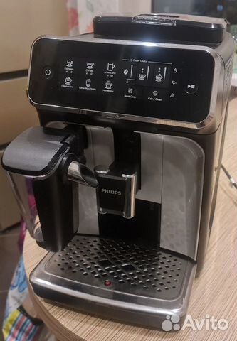 Кофемашина Philips EP3246/70 Series 3200 LatteGo