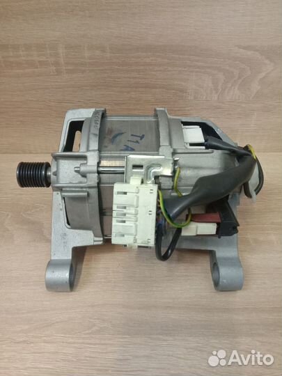 Двигатель стиральной машины Beko 2806860500