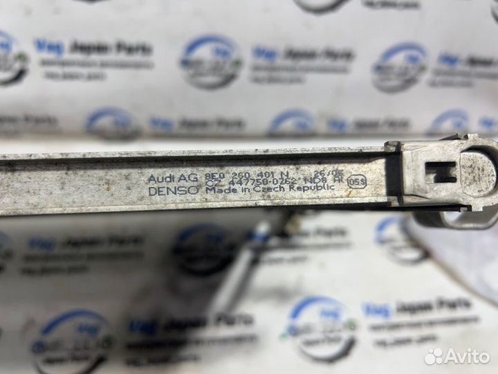 Радиатор кондиционера Audi A4 B7 BWE 2007