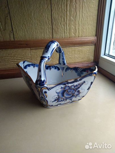 Гжель корзина авт.Прокоп