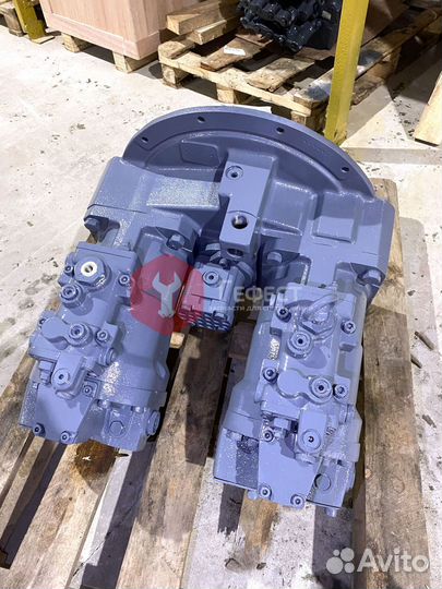 Основной насос Hitachi ZX400LCH-3 9256100