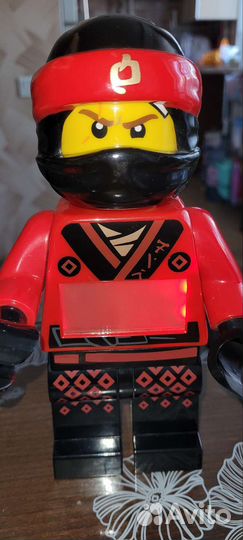 Часы будильник lego