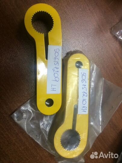 506151210 / 506151209 LH,RH поворотный рычаг BRP