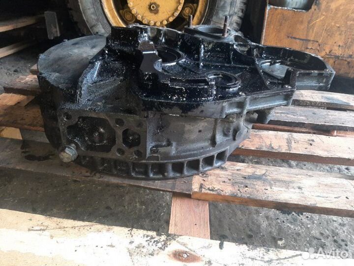 Кожух маховика Mercedes OM457 2000