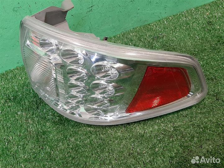 Фонарь задний наружный правый Subaru Impreza GE/G