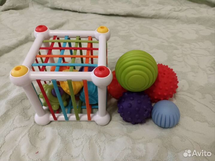 Развивающие игрушки кубик сортер